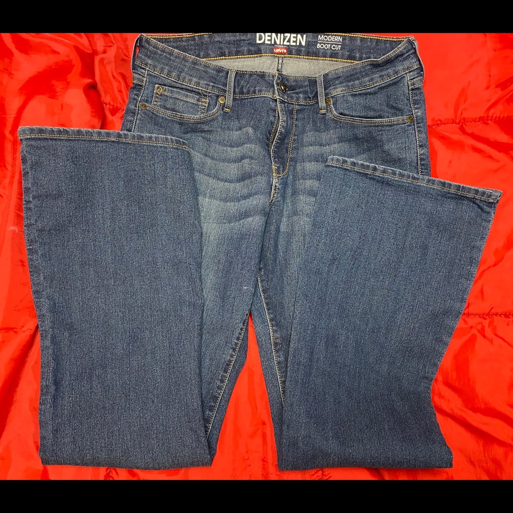 Levi’s Jeans